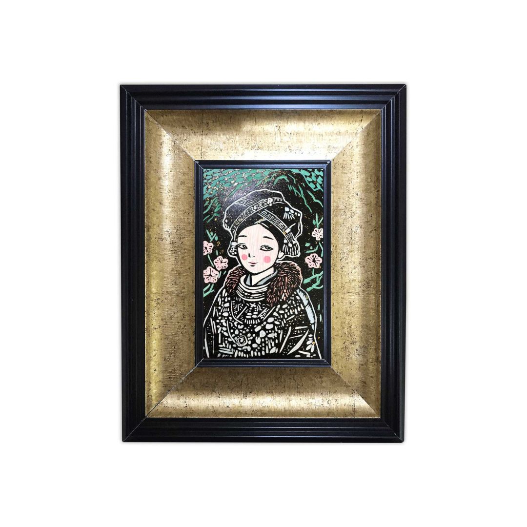 Warm Elegance : Inspired by the identity of a Mien/Yao women